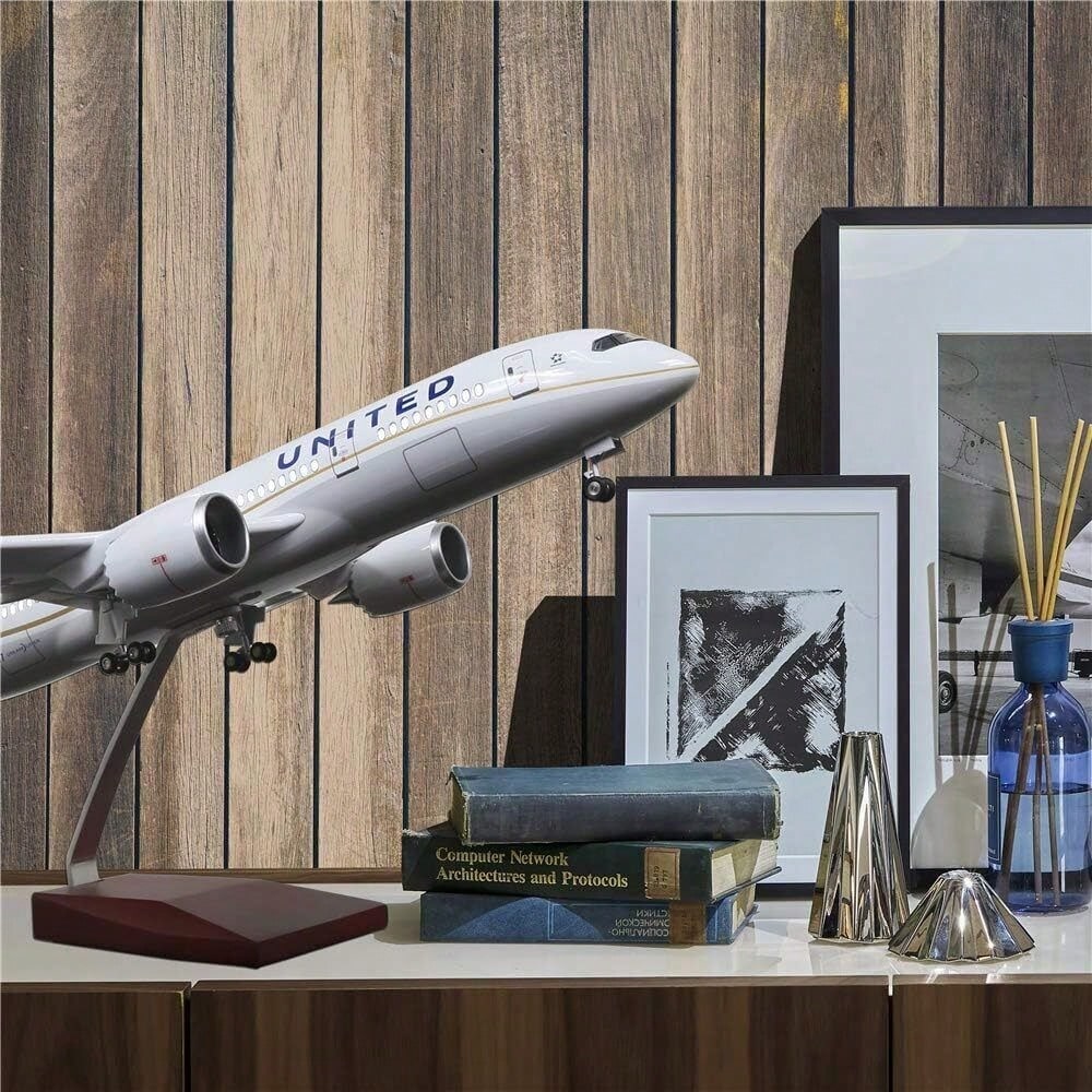STONESKY 1/130 United Airlines Boeing B787 Replica Airplane Plane Model Voice LED Lights