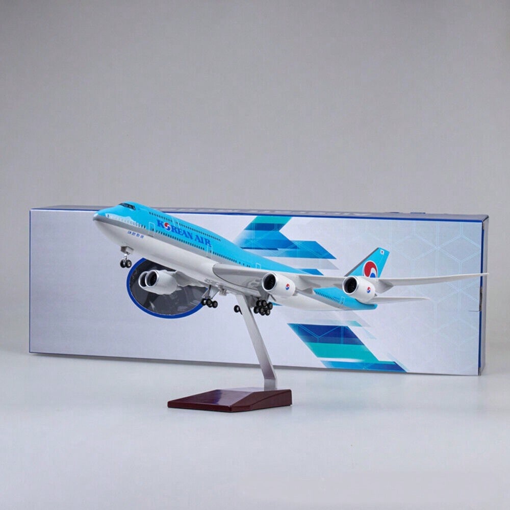 STONESKY 1:160 Korean Air Airbus A380 Resin Airplanes Model Ornament W/ LED Light Wheel
