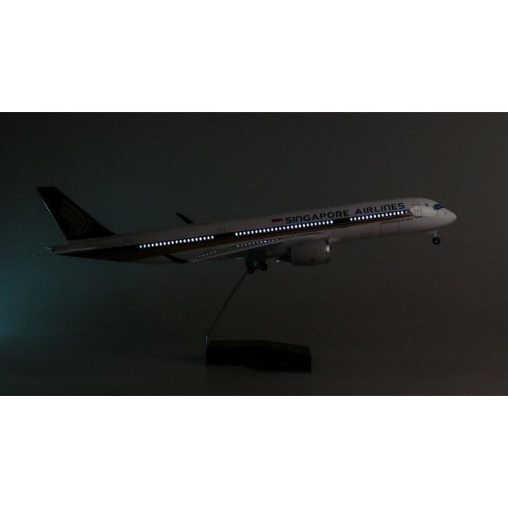 StoneSky 1/142 Singapore Airlines LED Light Plane Airplane Model A350 Passenger Aircraft