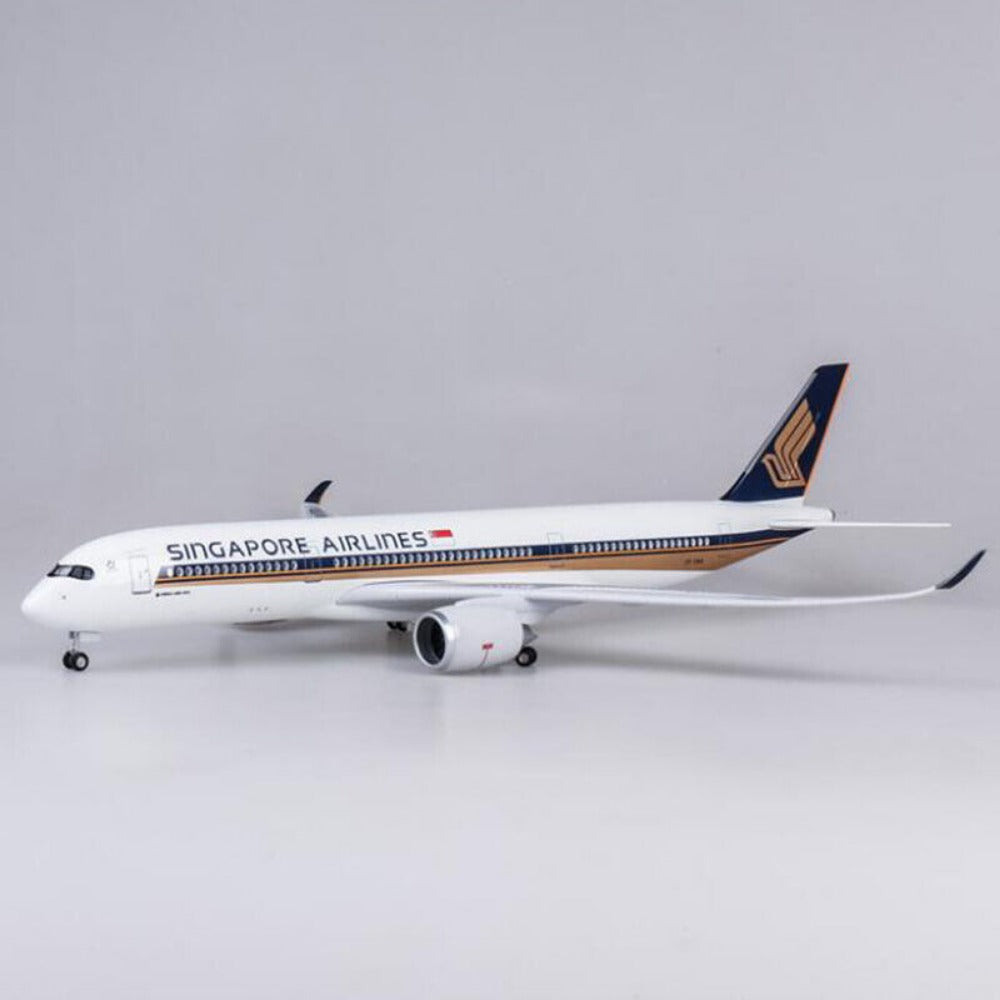 StoneSky 1/142 Singapore Airlines LED Light Plane Airplane Model A350 Passenger Aircraft