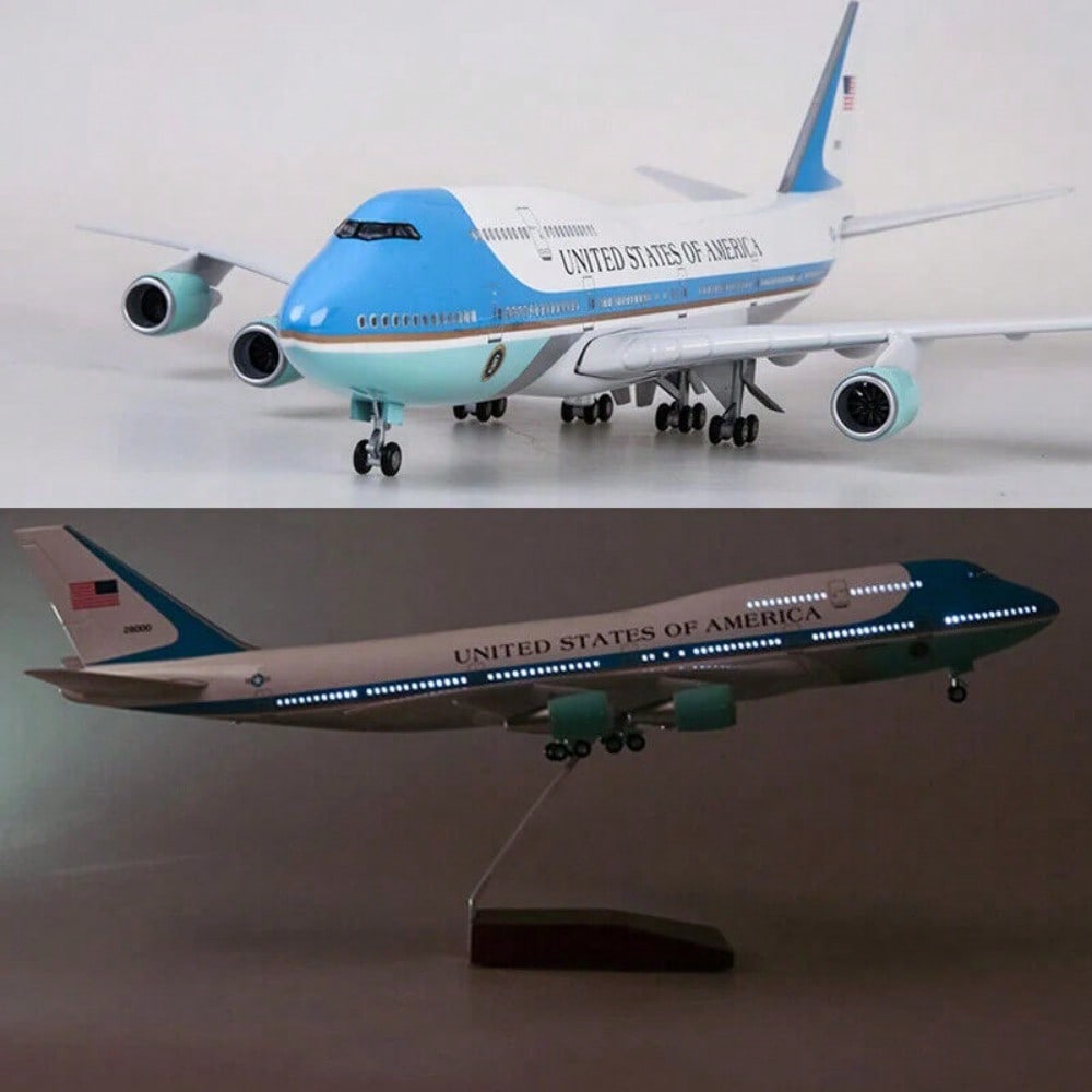 STONESKY 1/150 One Boeing 747 Airplane Model W/ Landing Gear Voice Control Lamp