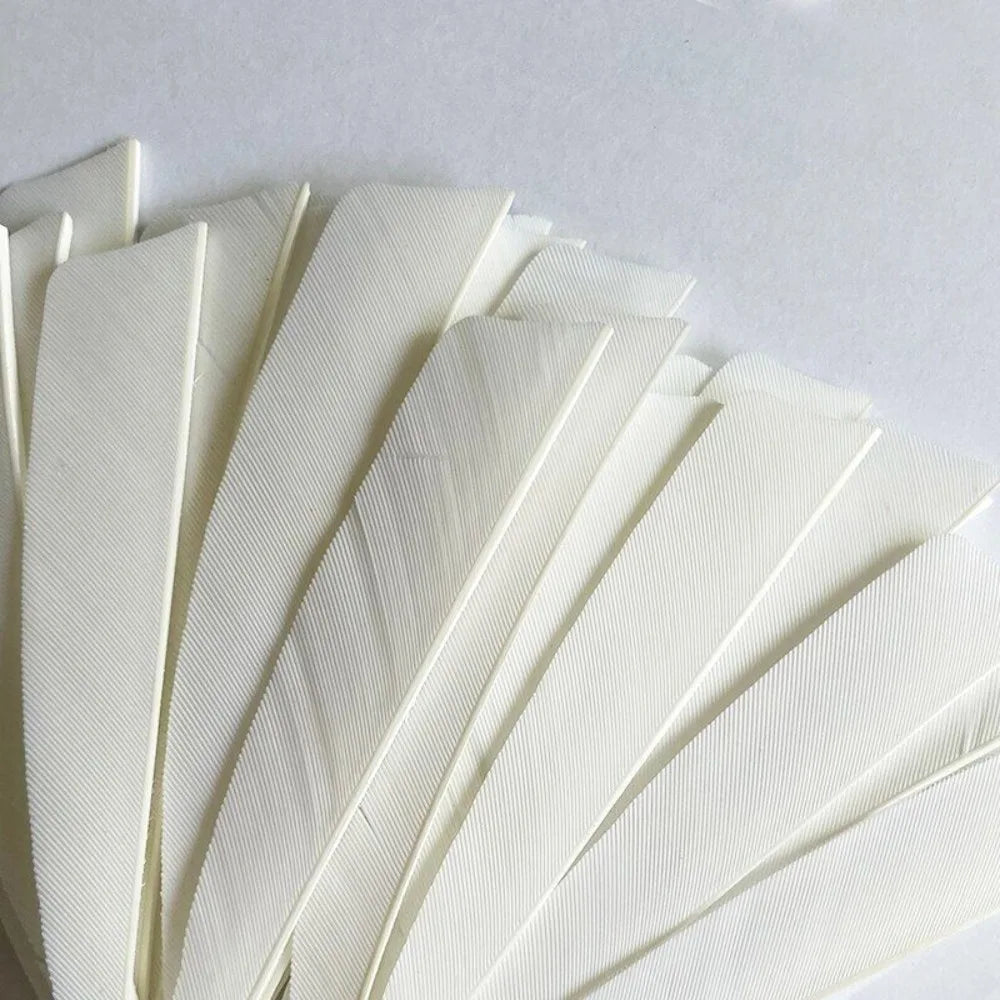 STONESKY 30Pcs 5'' DIY Natural Turkey Arrow Feather Archery Hunting Bow Shield Feather Arrow White